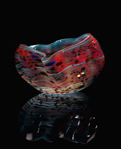 Dale Chihuly Aqua Green Macchia with Russet Lip Wrap, 1981 7 x 11 x 7" © Chihuly Studio. All Rights Reserved.